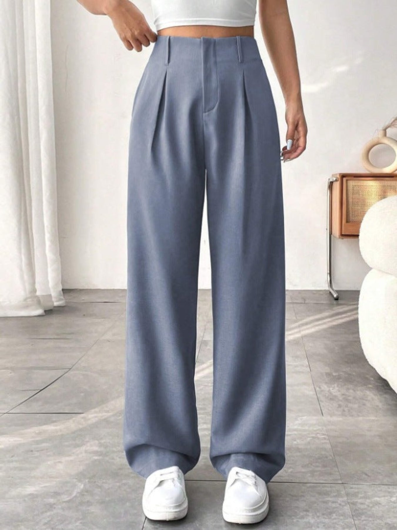 Belisima – Elegant Pleated Wide-Leg Office Trouser