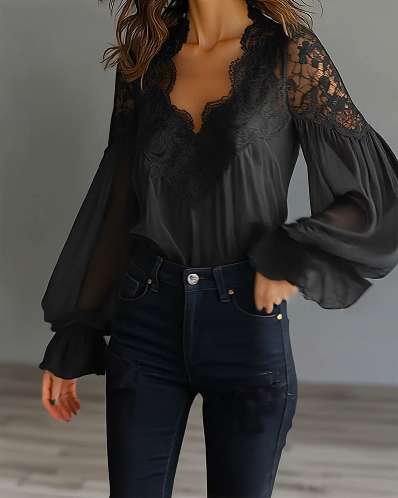 Mia™ | Lace Collar Blouse