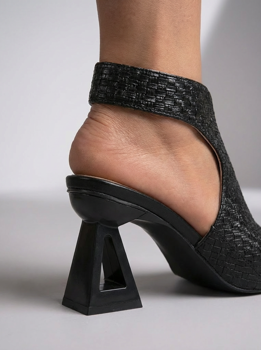 Ellie™ | Sculpted Weave Heels